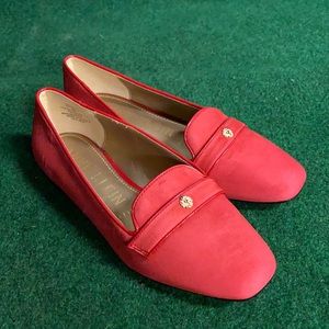 Anne Klein iflex red suede flats with gold design